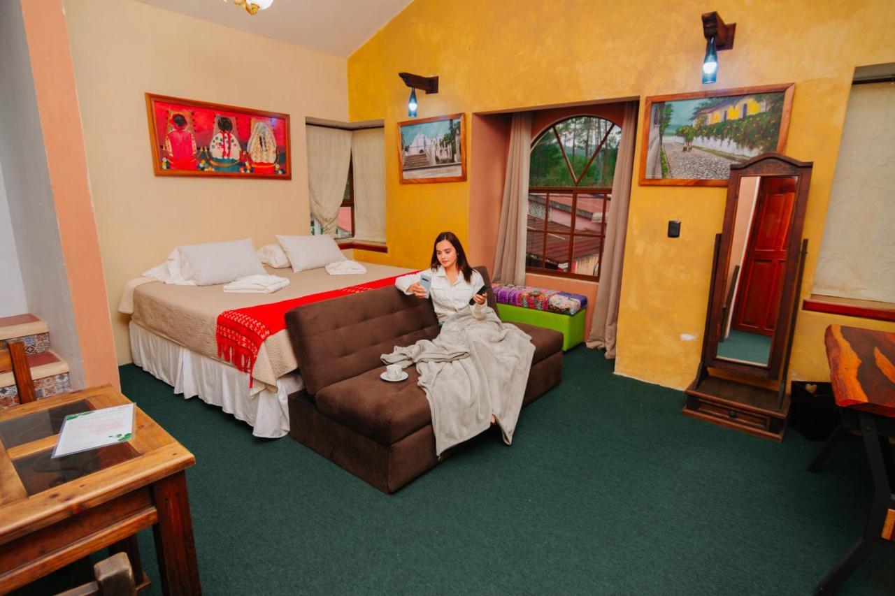 Hotel Boutique Casa Jose Coban Ngoại thất bức ảnh