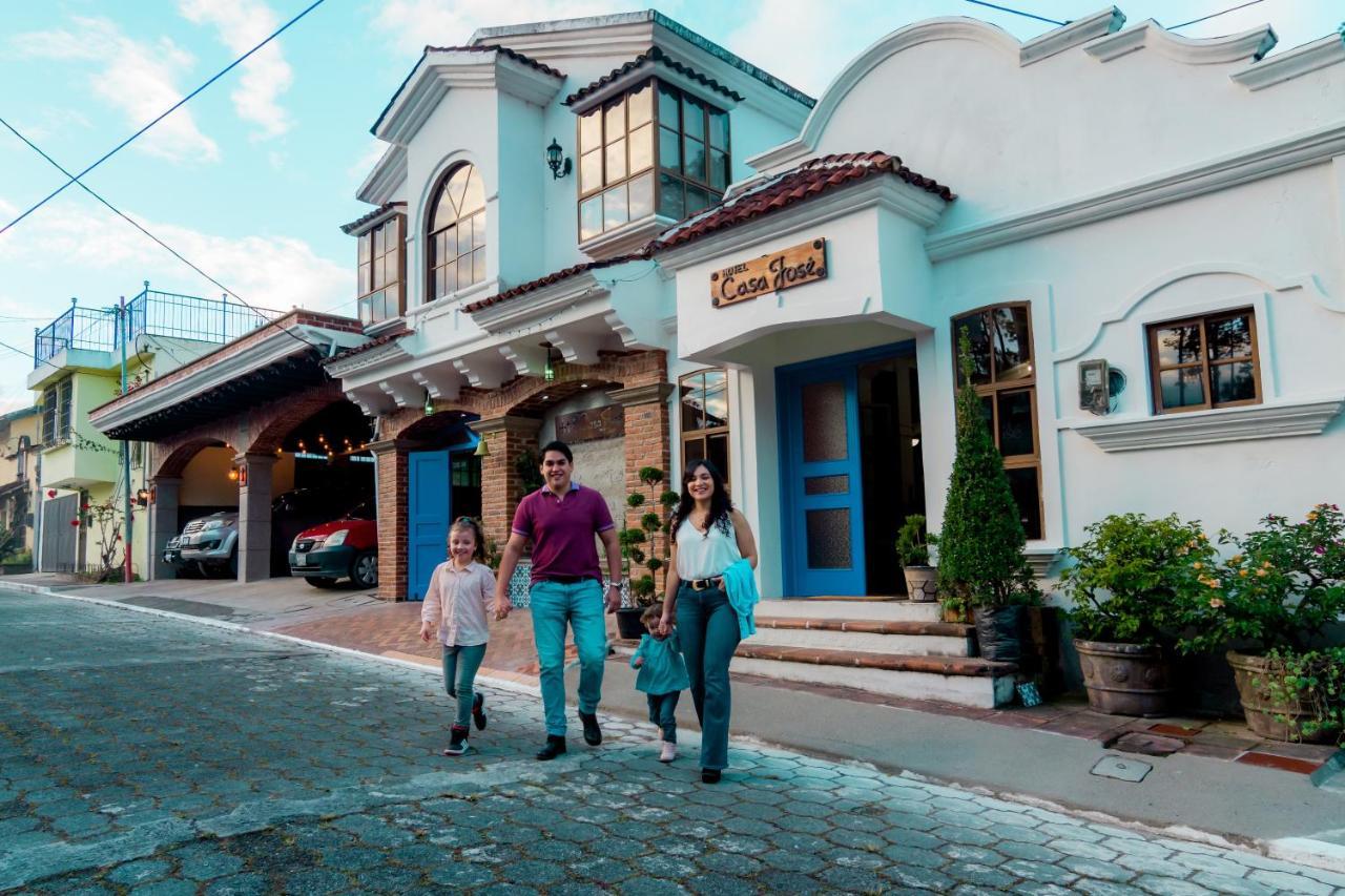 Hotel Boutique Casa Jose Coban Ngoại thất bức ảnh