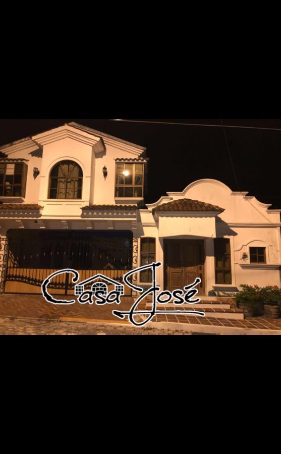 Hotel Boutique Casa Jose Coban Ngoại thất bức ảnh